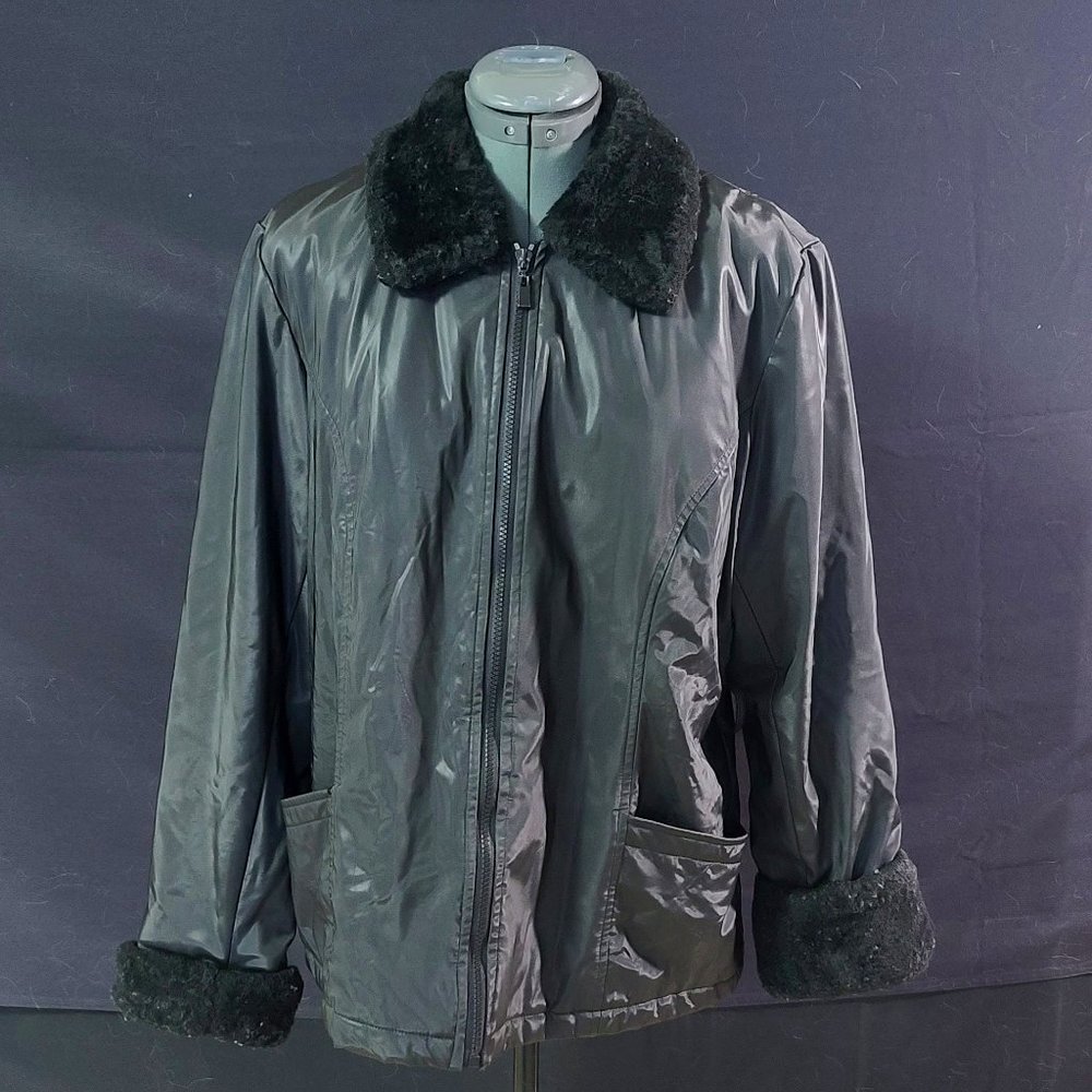 Women's Black Coat with Faux Fur Trim (Medium 10/12)